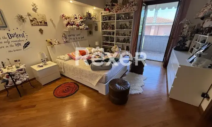 Rexer-Prato-Villa-luminosa-con-giardino-e-terrazzi-in-muratura-Prato-zona-residenziale-Altro