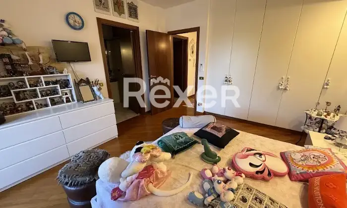 Rexer-Prato-Villa-luminosa-con-giardino-e-terrazzi-in-muratura-Prato-zona-residenziale-Altro