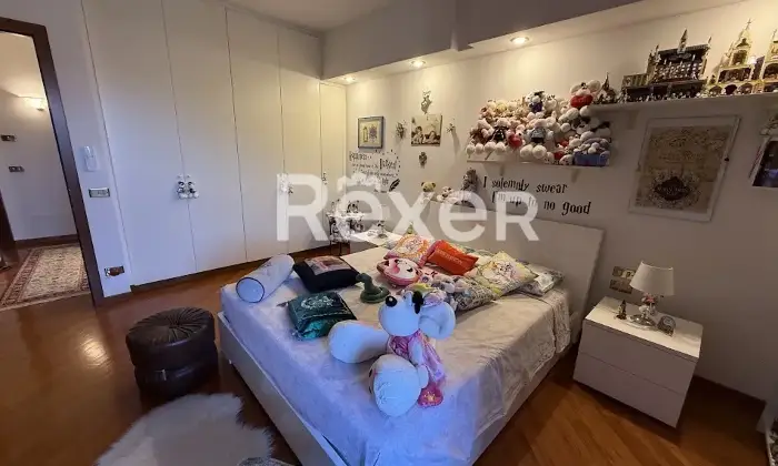 Rexer-Prato-Villa-luminosa-con-giardino-e-terrazzi-in-muratura-Prato-zona-residenziale-Altro