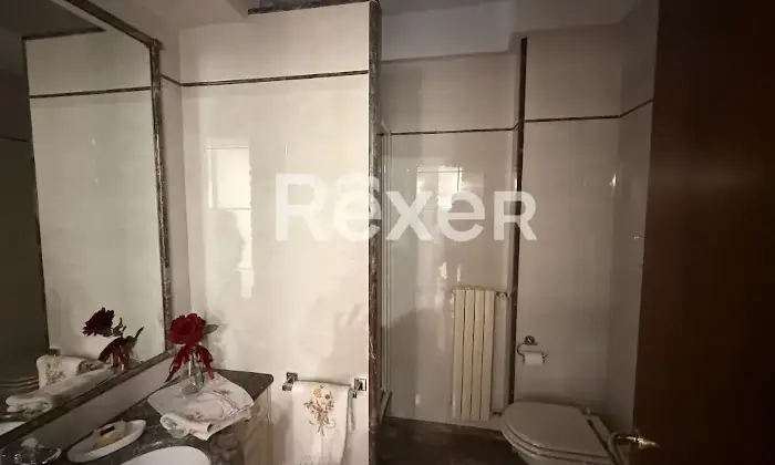 Rexer-Prato-Villa-luminosa-con-giardino-e-terrazzi-in-muratura-Prato-zona-residenziale-Altro