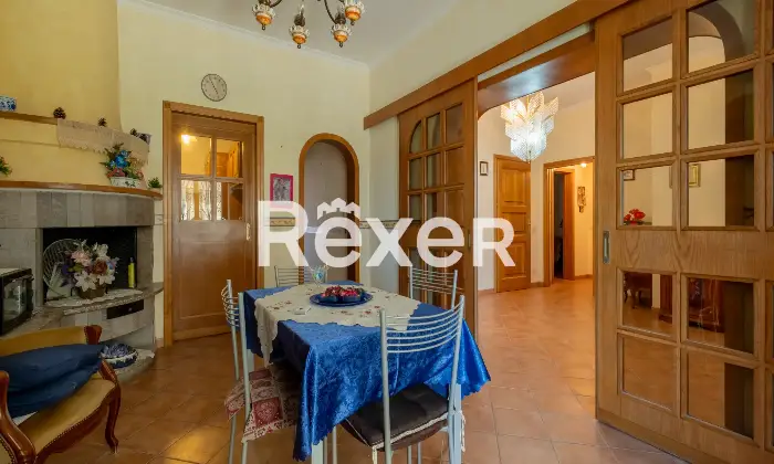 Rexer-Roma-Ottavia-Via-Della-Lucchina-Altro