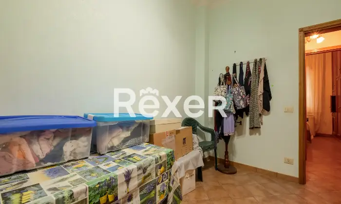Rexer-Roma-Ottavia-Via-Della-Lucchina-Altro