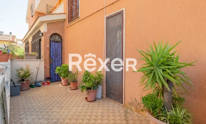 Rexer-Roma-Ottavia-Via-Della-Lucchina-Altro