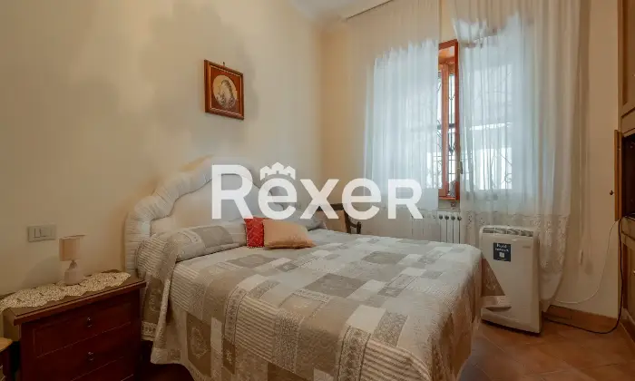 Rexer-Roma-Ottavia-Via-Della-Lucchina-Altro