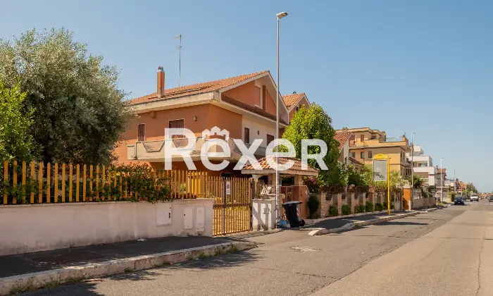 Rexer-Roma-Ottavia-Via-Della-Lucchina-Altro