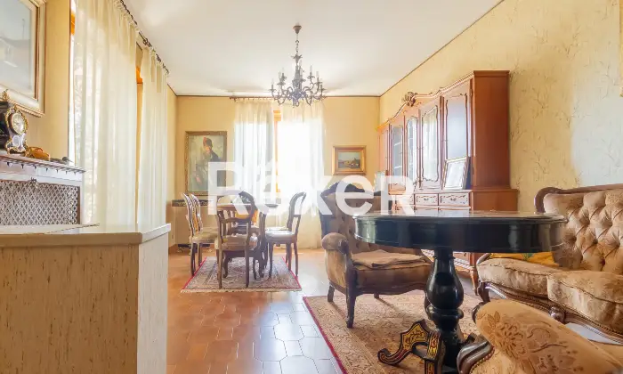 Rexer-Bricherasio-Villa-con-giardino-Altro