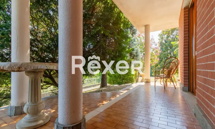 Rexer-Bricherasio-Villa-con-giardino-Altro