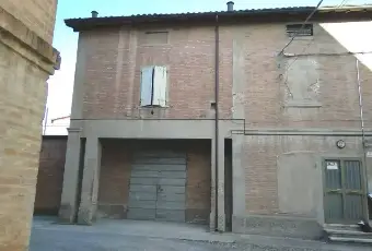 Rexer-Casinalbo-Intero-Stabile-in-Vendita-nel-Centro-di-Casinalbo-Ampio-Spazio-Commerciale-e-Residenziale-Altro