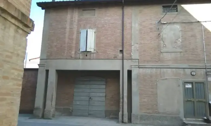 Rexer-Casinalbo-Intero-Stabile-in-Vendita-nel-Centro-di-Casinalbo-Ampio-Spazio-Commerciale-e-Residenziale-Altro