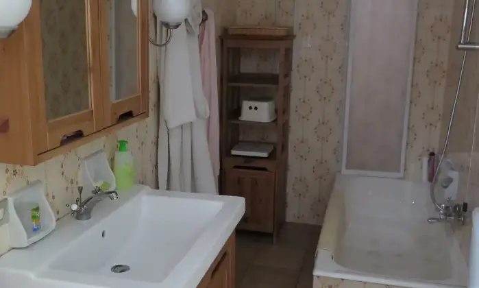 Rexer-San-Bernardino-Verbano-Casa-al-lago-Bagno
