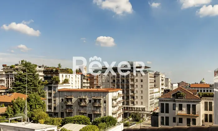 Rexer-Bergamo-Attico-con-vista-su-Citt-Alta-e-Box-doppio-Altro