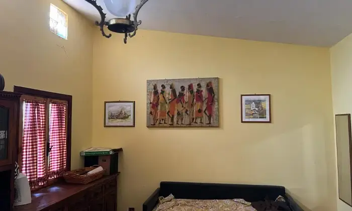 Rexer-Maenza-due-unit-immobiliari-con-Uliveto-CameraDaLetto