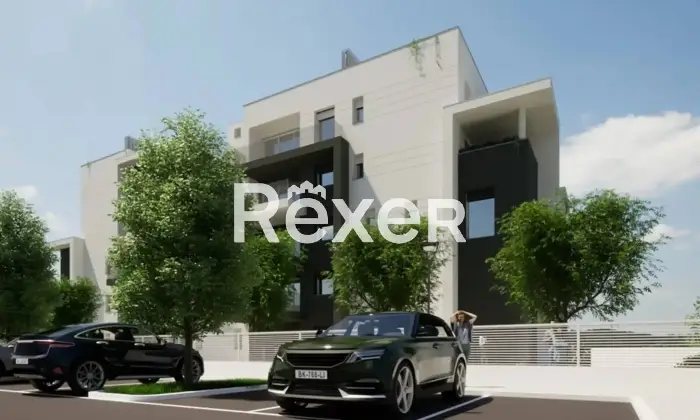 Rexer-CASTENASO-QUADRILOCALE-AL-QUARTO-PIANO-CON-TERRAZZO-Altro
