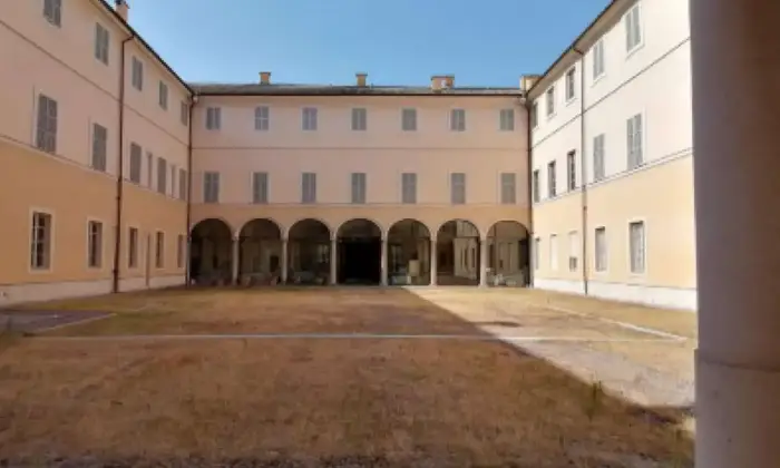 Rexer-Parma-Stabile-Palazzo-in-vendita-a-Parma-Altro