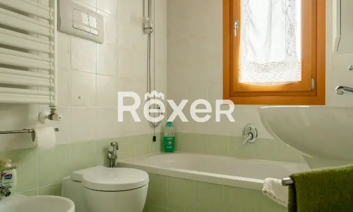 Rexer-Toscolano-Maderno-TOSCOLANO-MADERNO-Localit-GAINO-QUADRILOCALE-CON-TERRAZZO-VISTA-LAGO-Altro