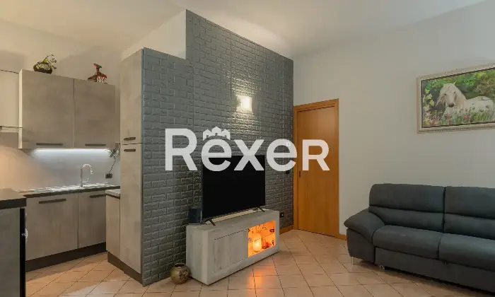 Rexer-Torbole-Casaglia-TRILOCALE-CON-TERRAZZA-Altro