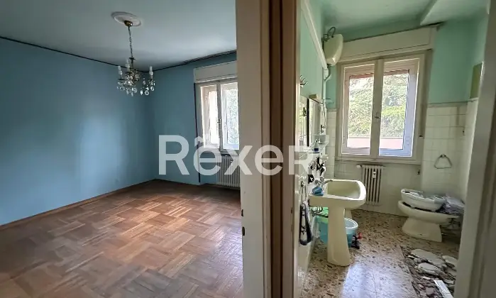 Rexer-Trieste-Appartamento-con-Balcone-Altro