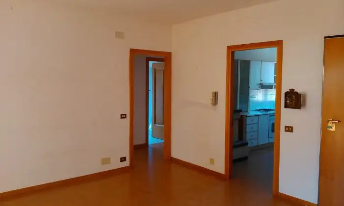 Rexer-Fabro-Scalo-Bilocale-in-vendita-in-Piazzale-Carlo-Levi-Fabro-Altro
