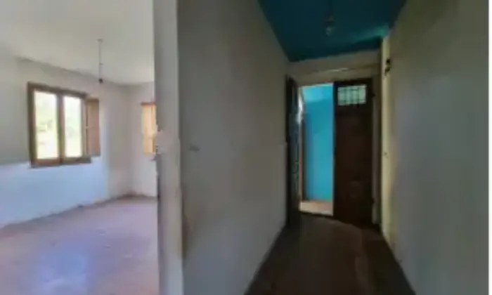 Rexer-Montegiorgio-Vendesi-Casa-di-Campagna-Contrada-Lagua-Altro