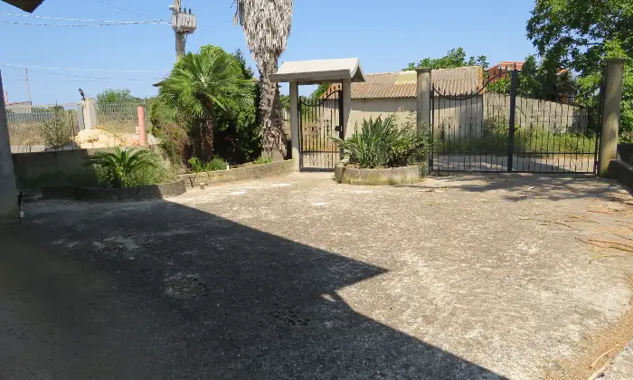 Rexer-Cessaniti-Villa-da-sogno-in-collina-Frazione-SAN-MARCO-VV-Cortile