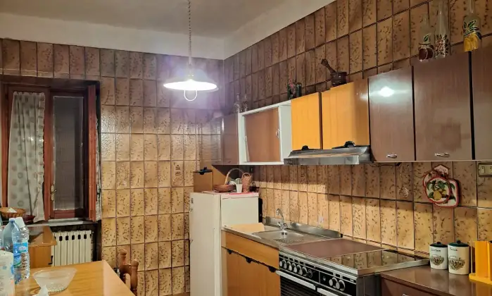 Rexer-Soveria-Mannelli-Vendesi-Villa-bifamiliare-immersa-nel-verde-Soveria-Mannelli-Catanzaro-Cucina