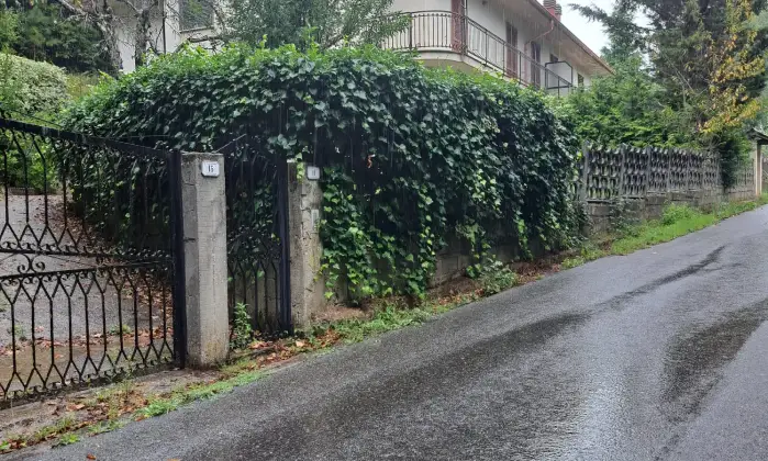 Rexer-Soveria-Mannelli-Vendesi-Villa-bifamiliare-immersa-nel-verde-Soveria-Mannelli-Catanzaro-Giardino