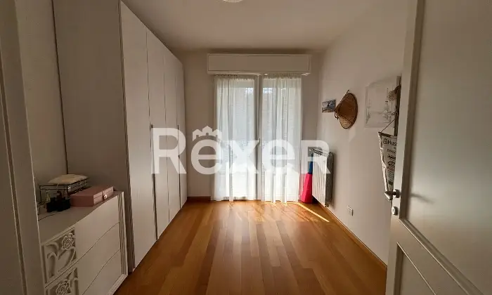 Rexer-Savona-Splendido-appartamento-con-terrazza-garage-e-pauto-Altro