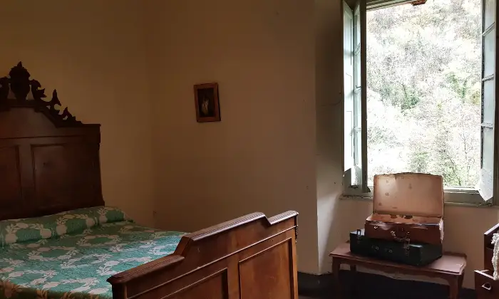 Rexer-Orero-Opportunit-di-sviluppo-residenziale-e-cohousing-entroterra-Ligure-Chiavari-CameraDaLetto