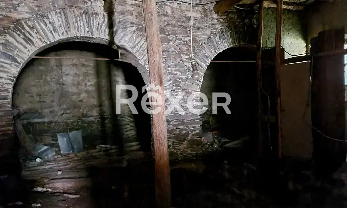 Rexer-Orero-Opportunit-di-sviluppo-residenziale-e-cohousing-entroterra-Ligure-Chiavari-Cantina