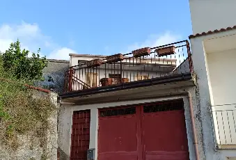 Rexer-Fiumefreddo-Bruzio-VENDESI-CASA-DI-CAMPAGNA-CON-VISTA-UNICA-SUL-MAR-TIRRENO-Altro