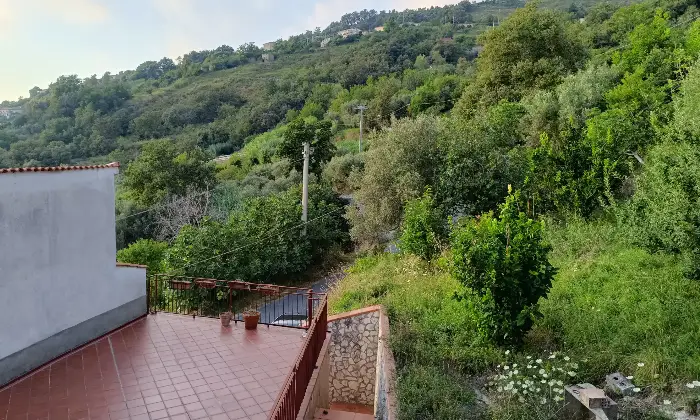 Rexer-Fiumefreddo-Bruzio-VENDESI-CASA-DI-CAMPAGNA-CON-VISTA-UNICA-SUL-MAR-TIRRENO-Terrazzo