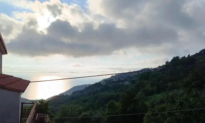 Rexer-Fiumefreddo-Bruzio-VENDESI-CASA-DI-CAMPAGNA-CON-VISTA-UNICA-SUL-MAR-TIRRENO-Terrazzo