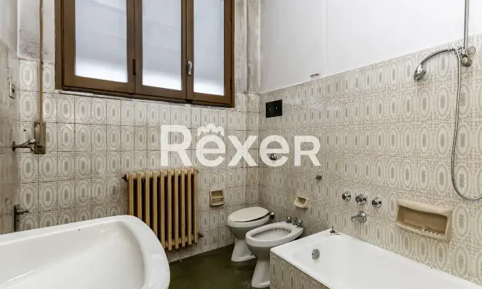 Rexer-Giussano-Quadrilocale-semindipendente-con-box-Altro
