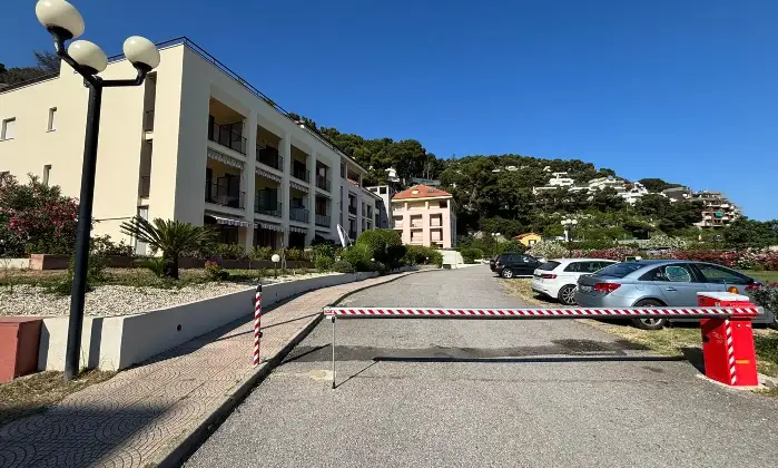 Rexer-Bergeggi-Posto-Auto-Coperto-mq-Bergeggi-Via-Privata-Merello-Altro