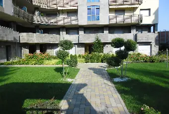 Rexer-Alessandria-Monolocale-arredato-in-edificio-di-prestigio-e-pregio-architettonico-Giardino