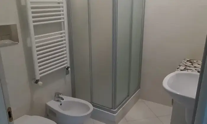 Rexer-Alessandria-Monolocale-arredato-in-edificio-di-prestigio-e-pregio-architettonico-Bagno