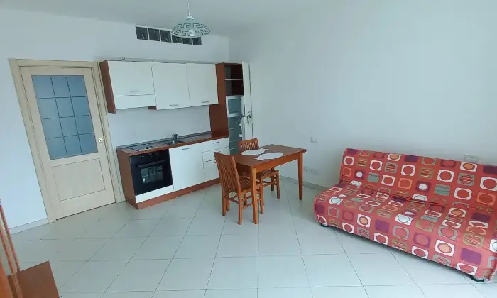 Rexer-Alessandria-Monovano-arredato-in-edificio-di-prestigio-e-pregio-architettonico-Altro