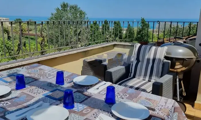 Rexer-Pedaso-Vendesi-attico-panoramico-nel-centro-di-Pedaso-a-soli-metri-dal-mare-e-da-tutti-i-servizi-Altro