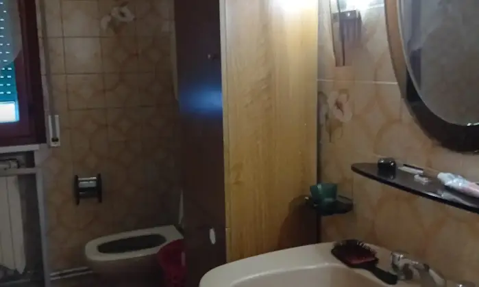 Rexer-Porto-Viro-Vendesi-abitazione-indipendente-con-ampio-terreno-in-zona-centrale-Altro