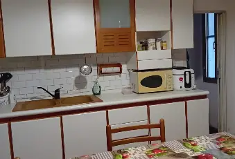 Rexer-Porto-Viro-Vendesi-abitazione-indipendente-con-ampio-terreno-in-zona-centrale-Altro