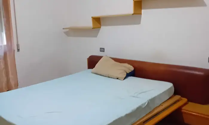 Rexer-Porto-Viro-Vendesi-abitazione-indipendente-con-ampio-terreno-in-zona-centrale-Altro