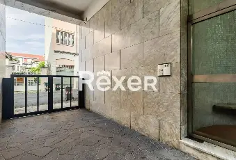 Rexer-Torino-NUDA-PROPRIETA-Appartamento-articolato-su-due-livelli-ultimo-piano-Altro