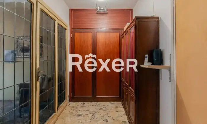 Rexer-Torino-NUDA-PROPRIETA-Appartamento-articolato-su-due-livelli-ultimo-piano-Altro