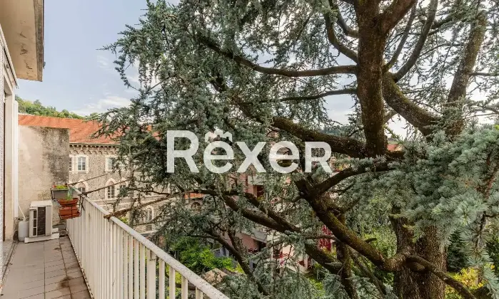 Rexer-Torino-NUDA-PROPRIETA-Appartamento-articolato-su-due-livelli-ultimo-piano-Altro