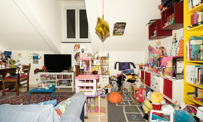 Rexer-Genova-Ultimo-piano-con-ascensore-attualmente-locato-Altro