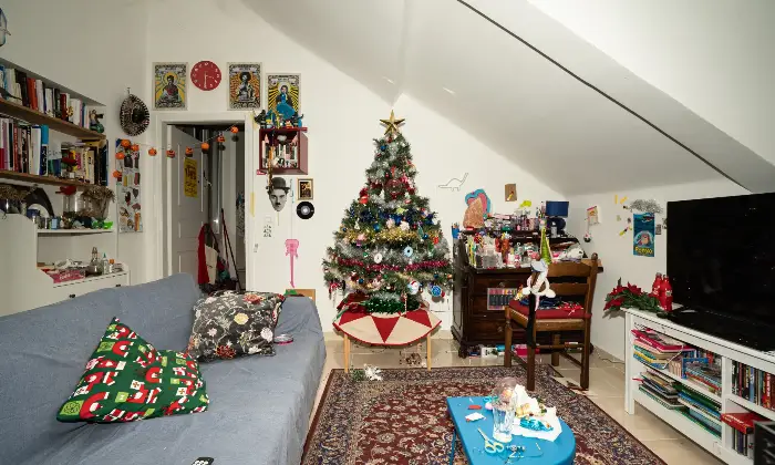 Rexer-Genova-Ultimo-piano-con-ascensore-attualmente-locato-Altro