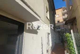 Rexer-Montegranaro-Villetta-a-schiera-parzialmente-ristrutturata-in-vendita-in-Via-Risorgimento-Montegranaro-Altro