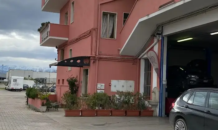 Rexer-Chieti-Casa-Indipendente-con-Appartamenti-e-Officina-Meccanica-Investimento-Sicuro-e-Redditizio-a-Chieti-Altro