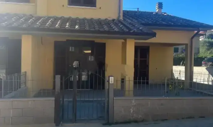 Rexer-Castiglion-Fiorentino-Villa-a-Schiera-di-Recente-Costruzione-con-Giardino-Privato-Castiglion-Fiorentino-Altro