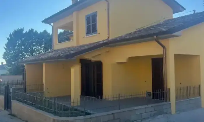 Rexer-Castiglion-Fiorentino-Villa-a-Schiera-di-Recente-Costruzione-con-Giardino-Privato-Castiglion-Fiorentino-Altro
